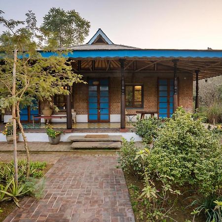 Lohonostays Bamboo House Sadhrana Bagh 구르가온 외부 사진